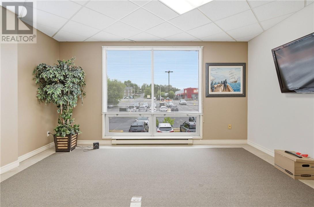 128 Pine Street Unit# 301 Property Photo 2