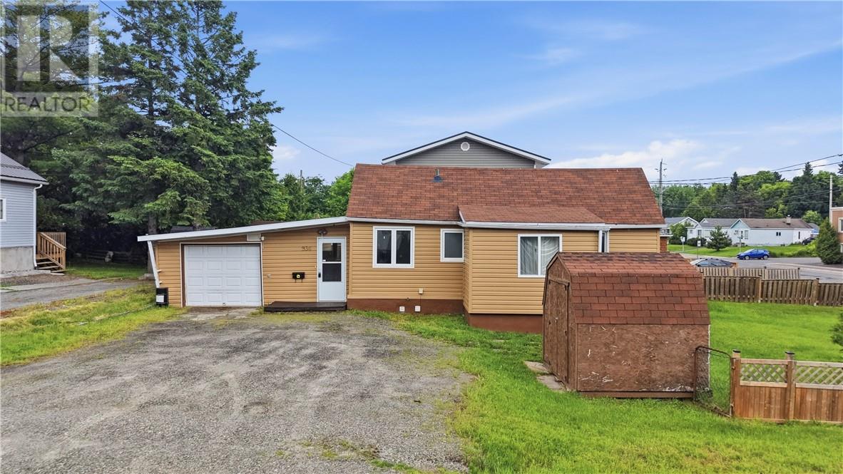 936 Bancroft Drive Property Photo 1