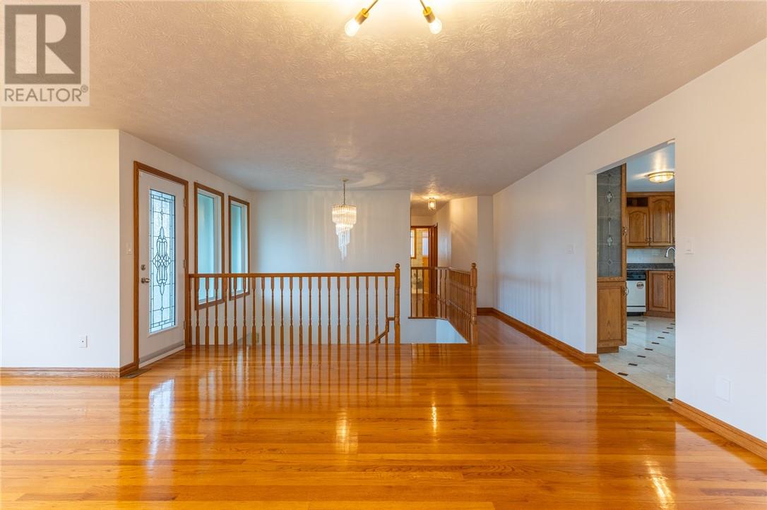 371 Moonrock Avenue Property Photo 15