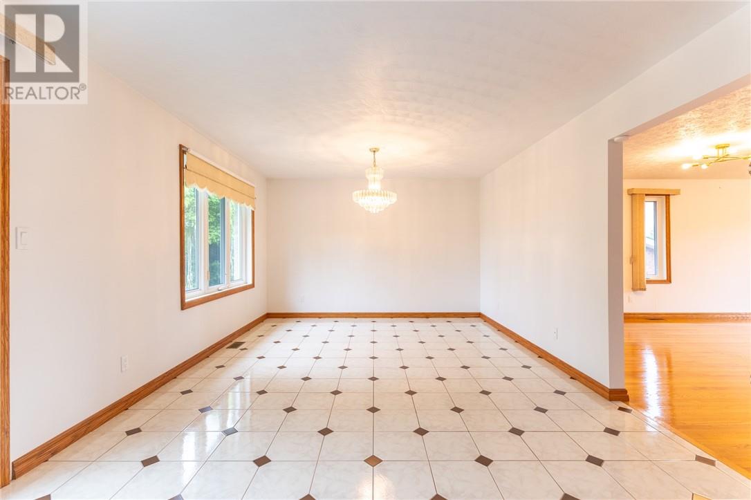371 Moonrock Avenue Property Photo 19