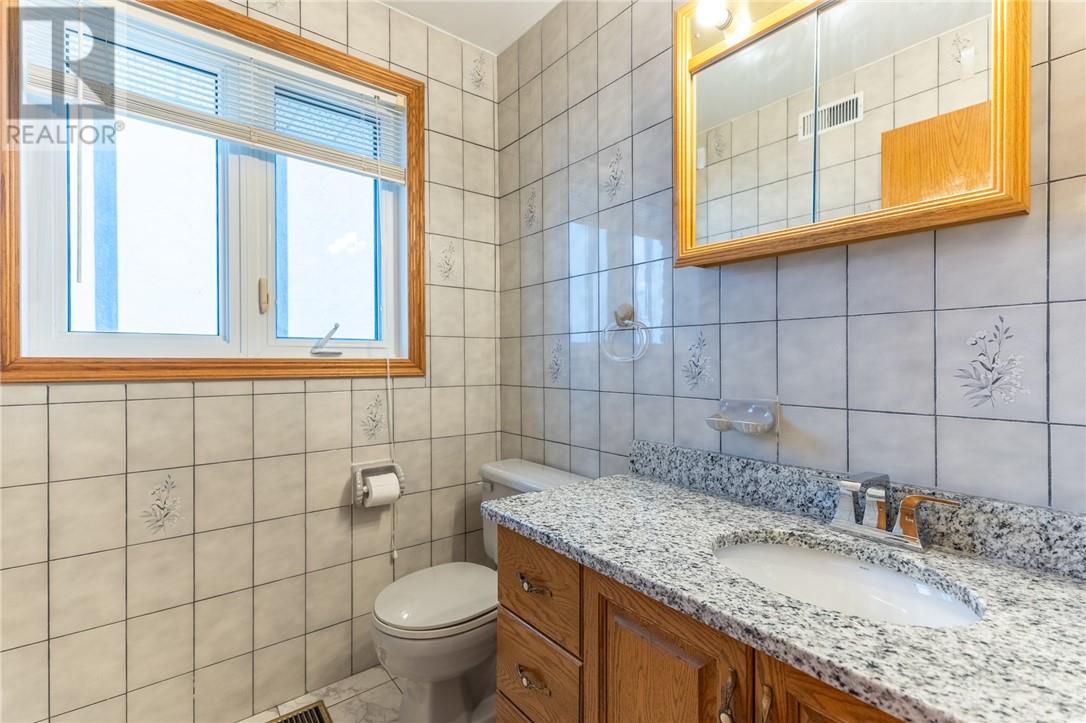 371 Moonrock Avenue Property Photo 32