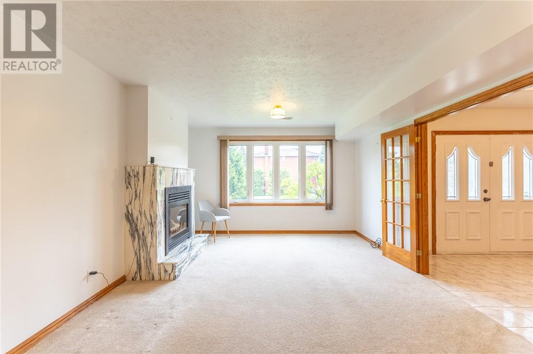 371 Moonrock Avenue Property Photo 38