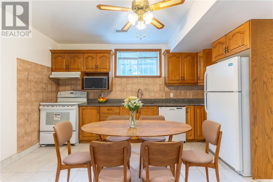 371 Moonrock Avenue Property Photo 41