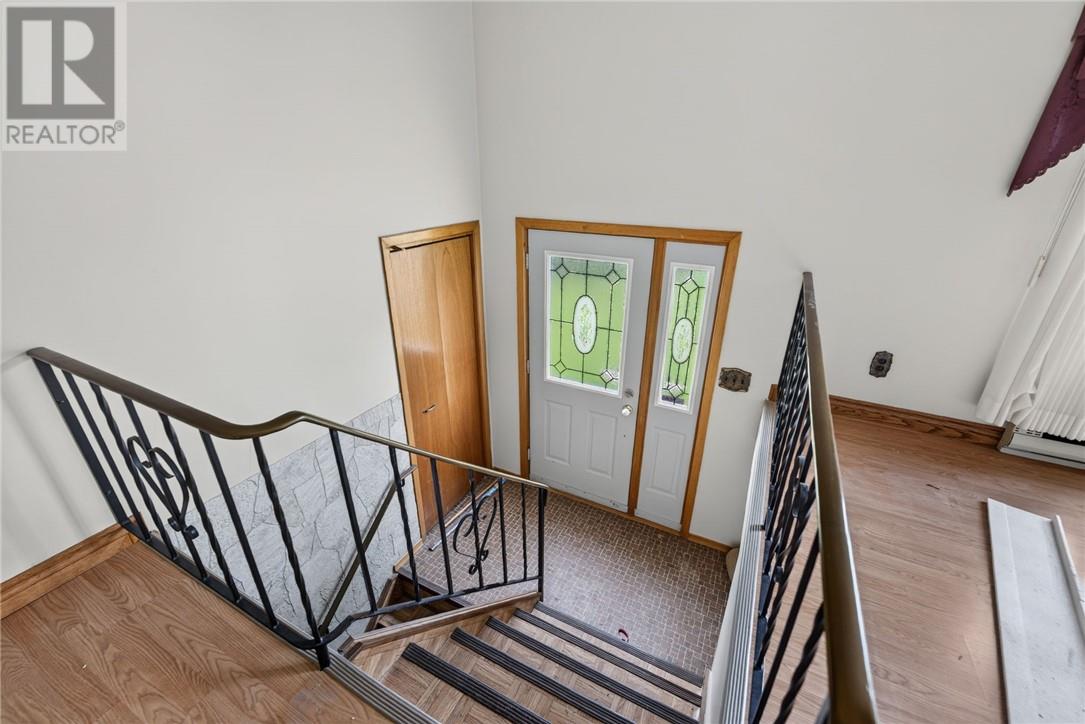 265 Bodson Drive E Property Photo 8