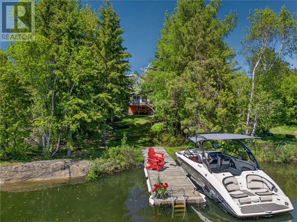 27 Nepahwin Avenue Property Photo 2