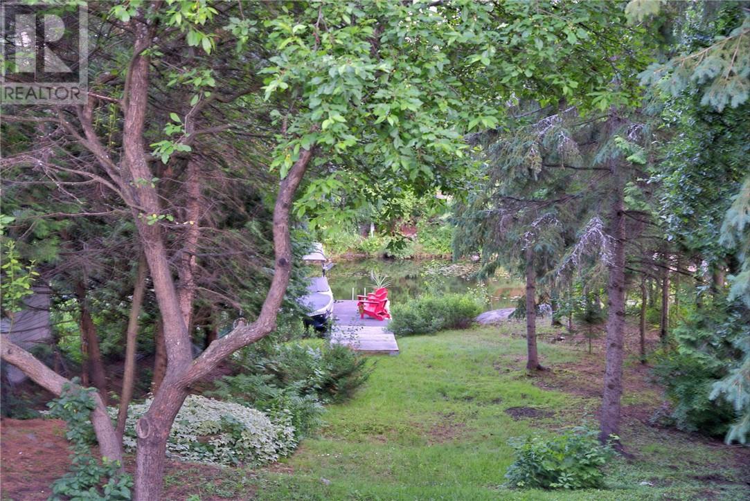 27 Nepahwin Avenue Property Photo 32