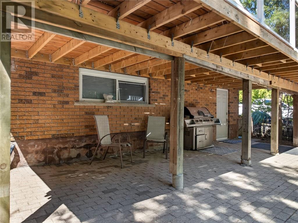 27 Nepahwin Avenue Property Photo 56