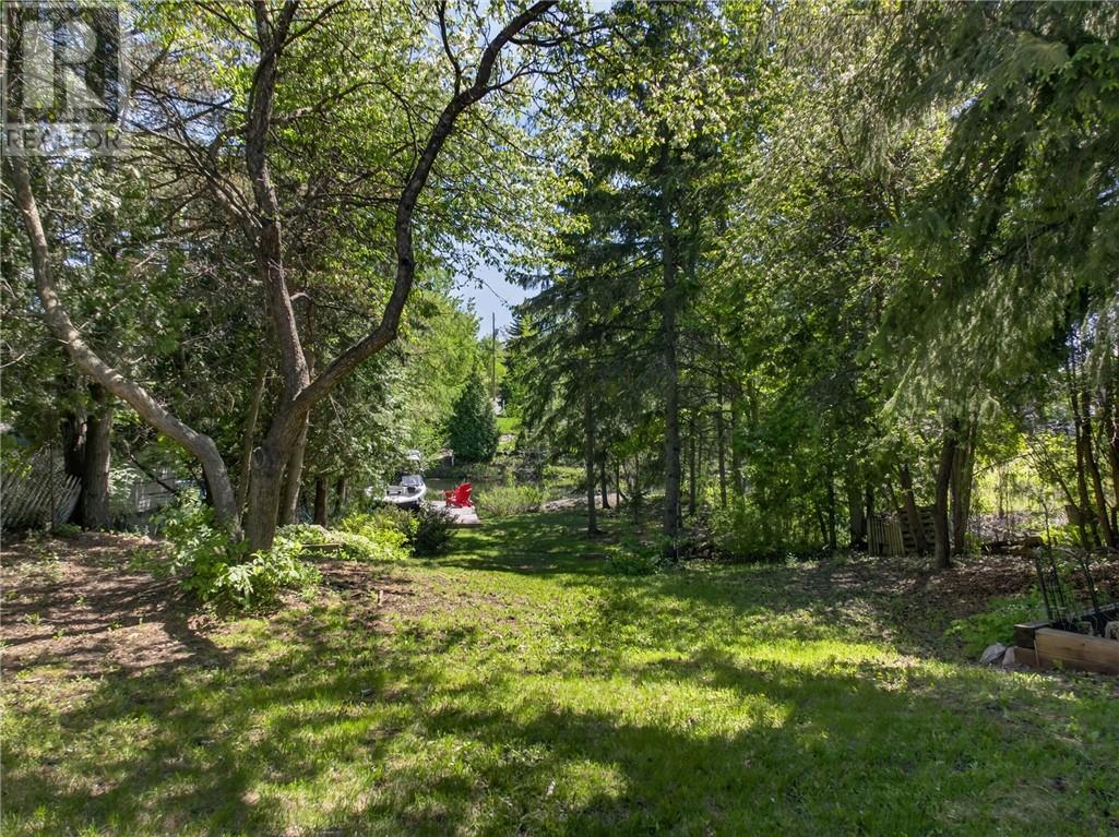 27 Nepahwin Avenue Property Photo 66