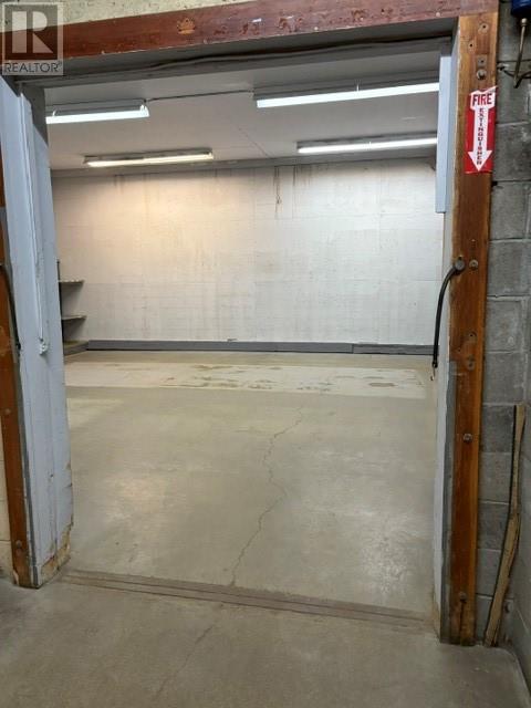 5 Third Property Photo 8