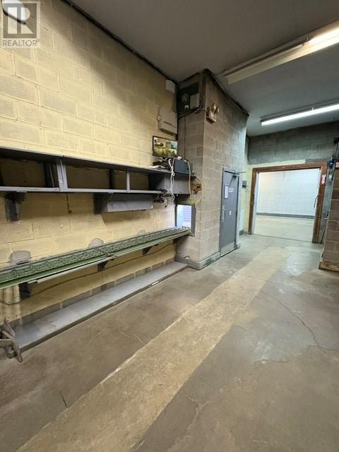5 Third Property Photo 9