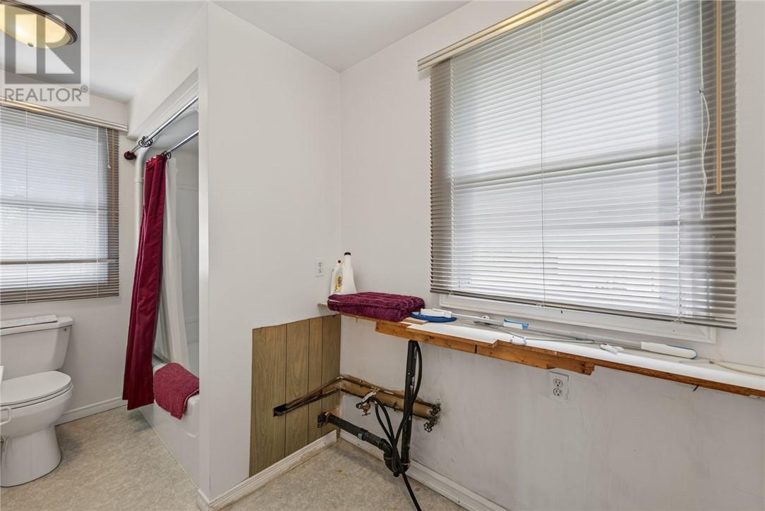 265 Bodson Drive E Property Photo 26