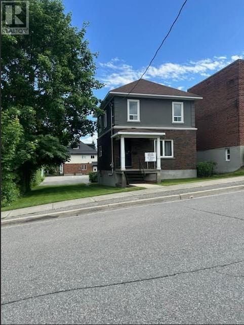 201 Pine Street