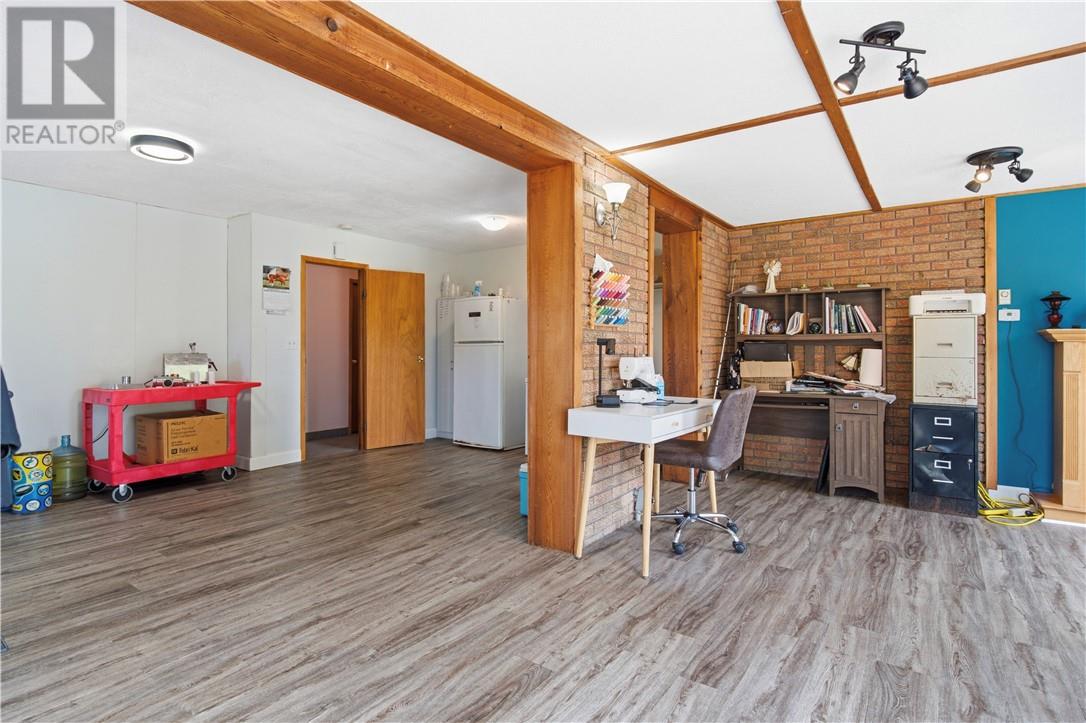 241 Woodward Avenue Property Photo 31