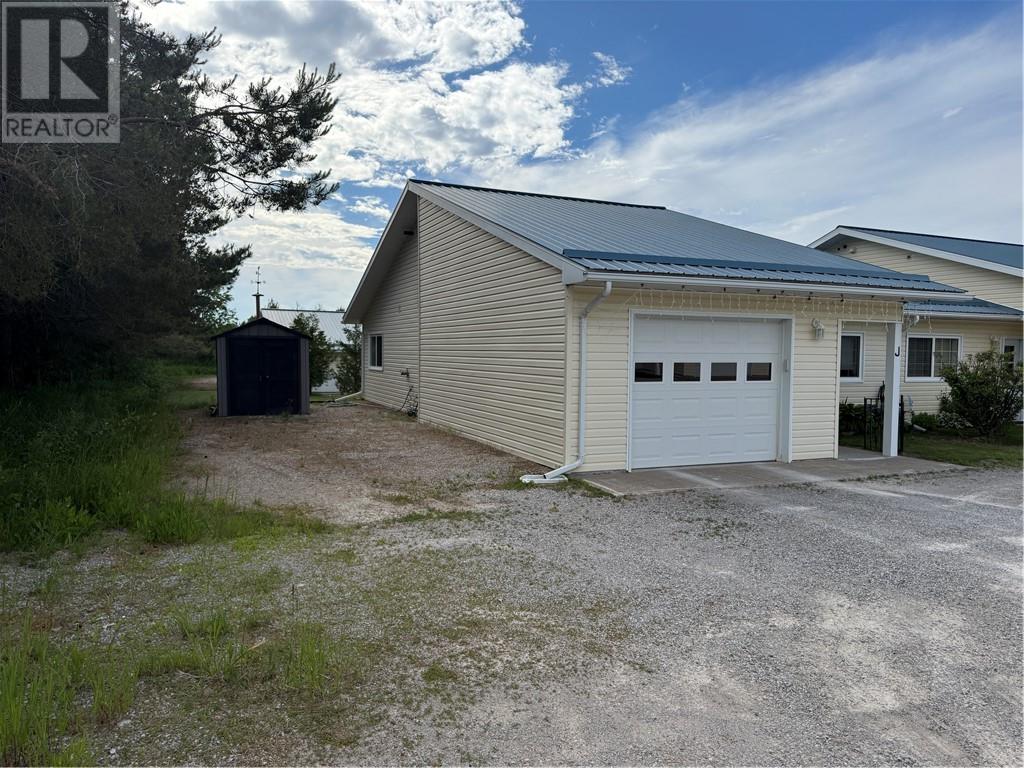 5a, 5b, 7 Margaret Property Photo 6