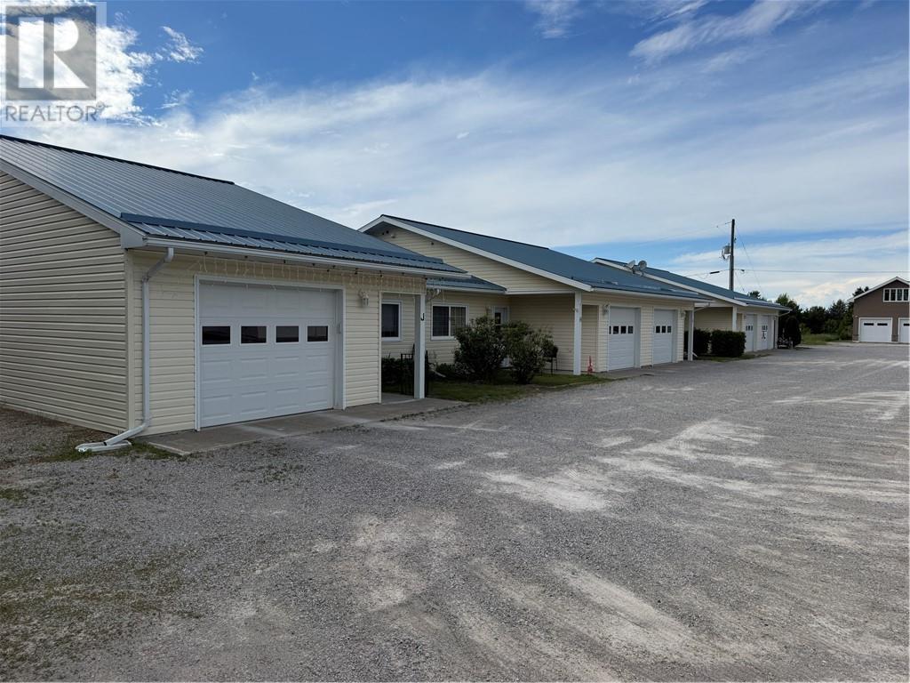 5a, 5b, 7 Margaret Property Photo 8