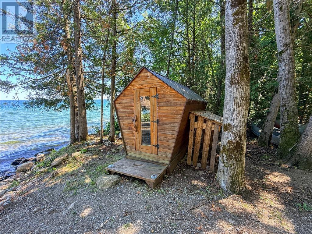 514c East Road Property Photo 4