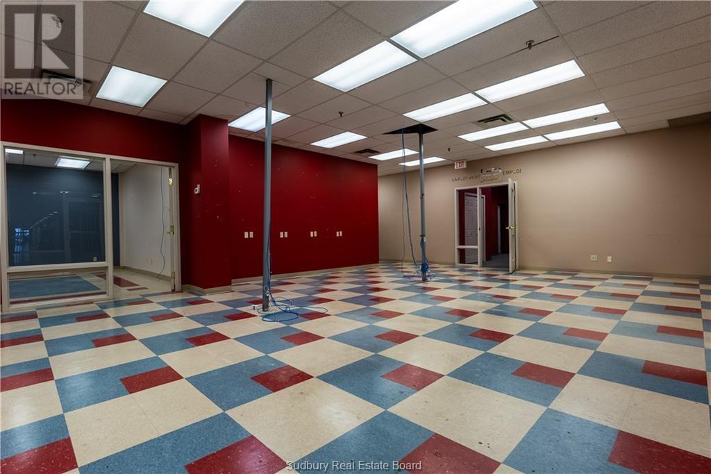 4764 Regional Road 15 Unit# T-21 Property Photo 6