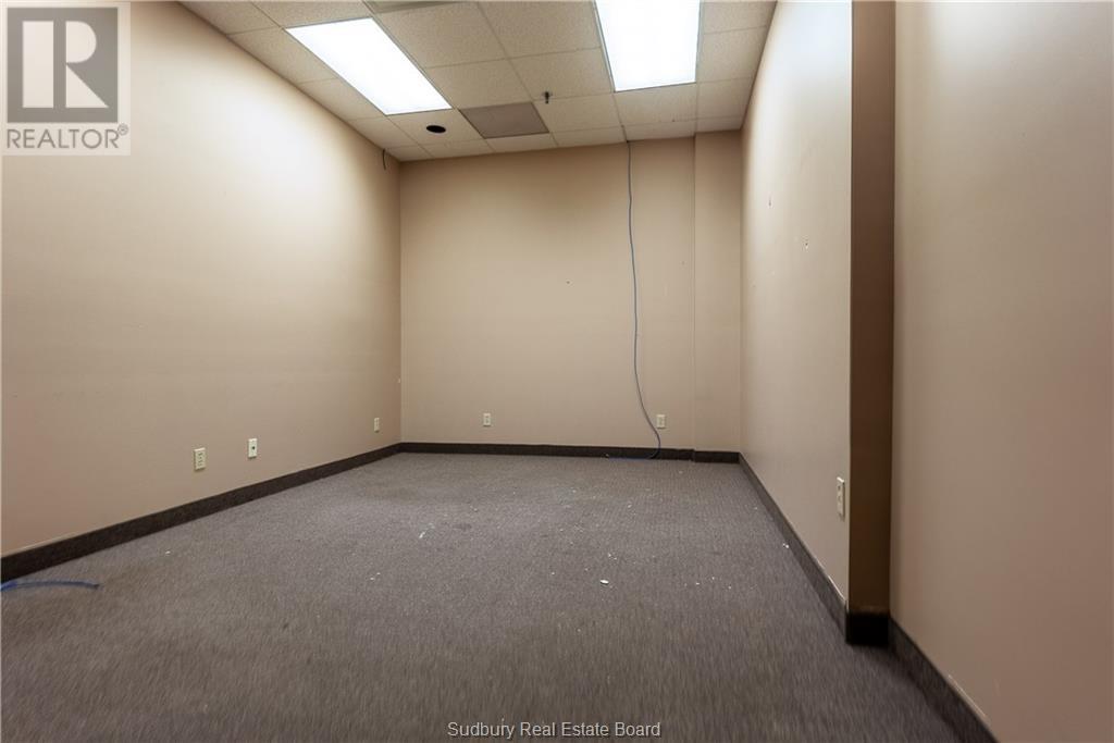 4764 Regional Road 15 Unit# T-21 Property Photo 10