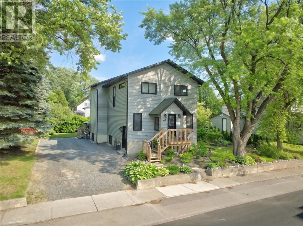 43 Power Street Property Photo 5