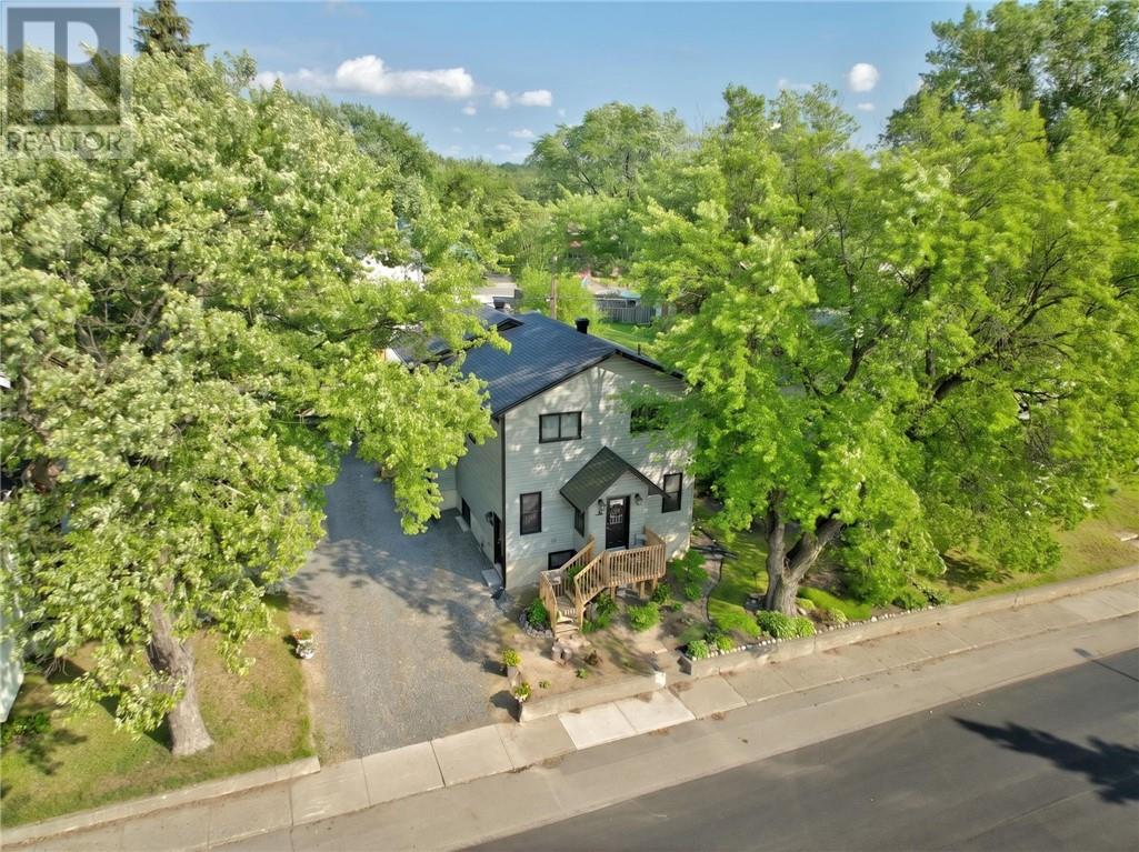 43 Power Street Property Photo 6