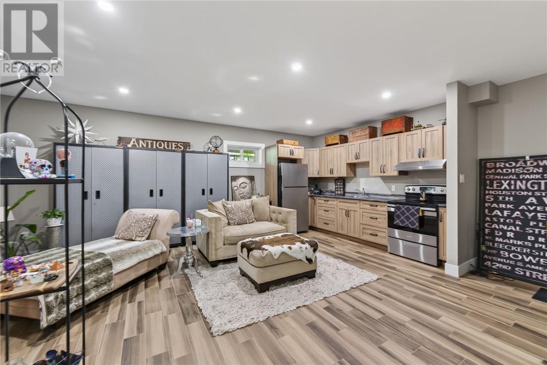 43 Power Street Property Photo 100
