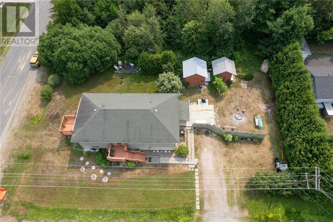 305 Lowe Street Property Photo 1