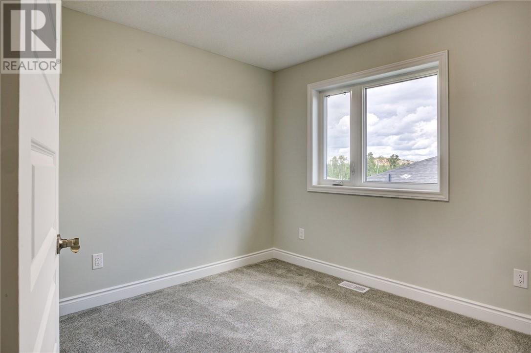 1503 Montrose Property Photo 8