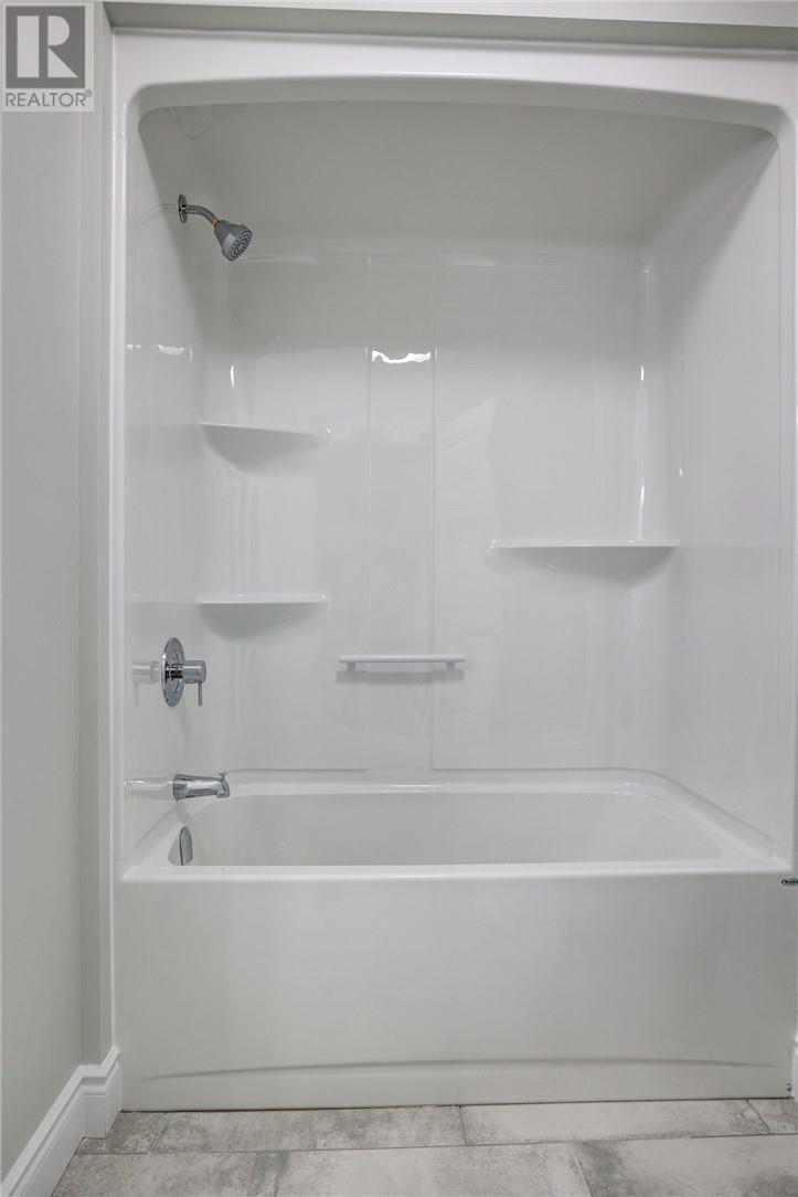 1503 Montrose Property Photo 10