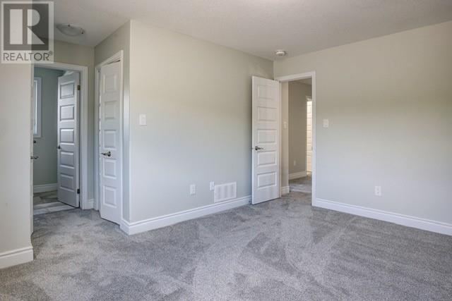 1503 Montrose Property Photo 15