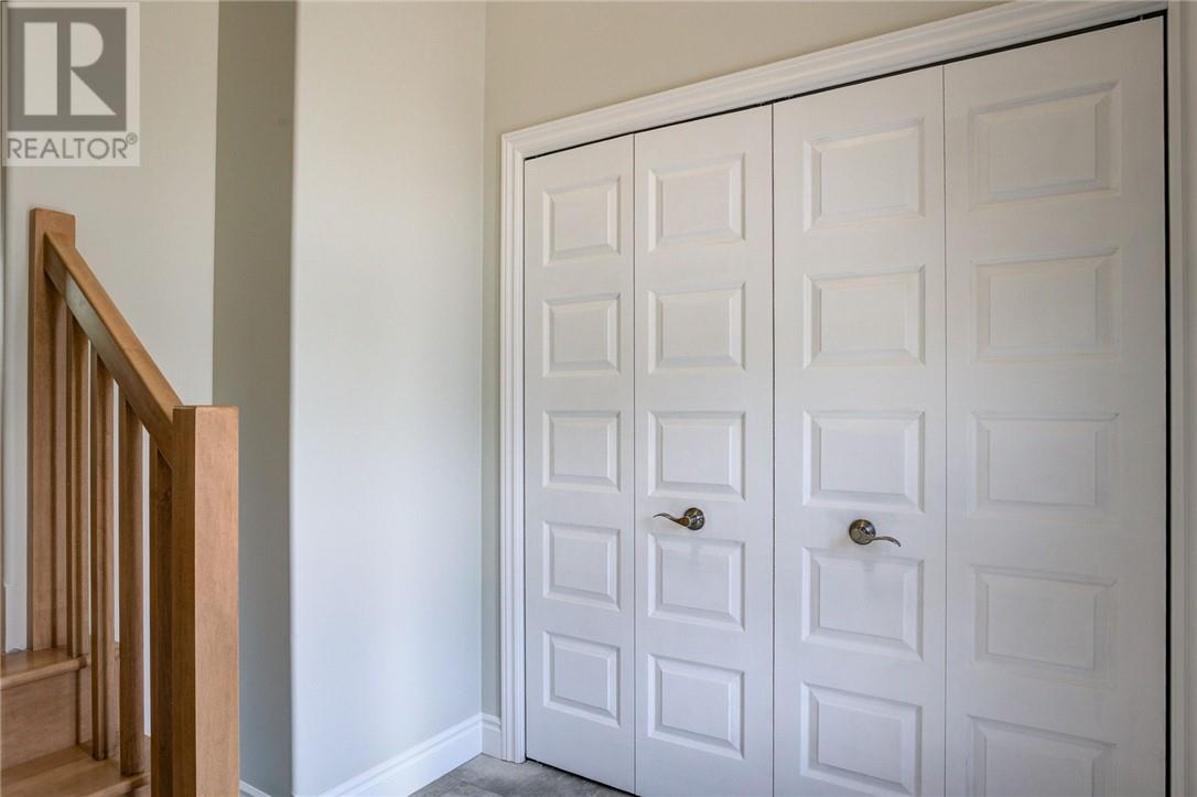 1503 Montrose Property Photo 16