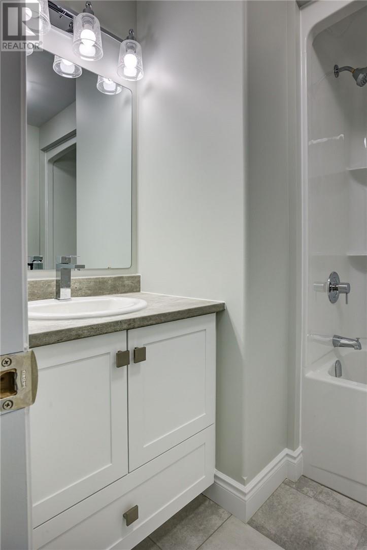 1503 Montrose Property Photo 17