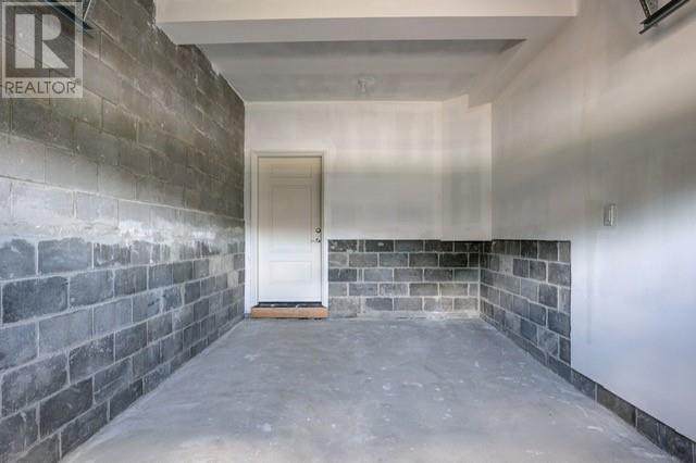 1503 Montrose Property Photo 22
