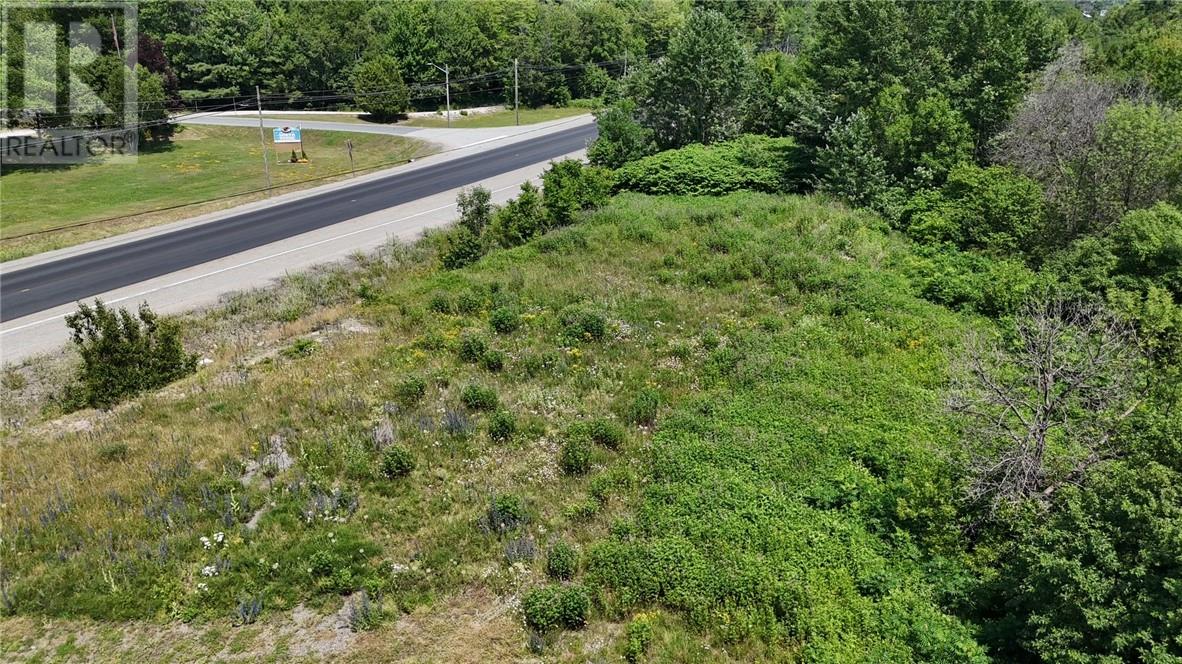 1360 Hwy 17 Property Photo 9