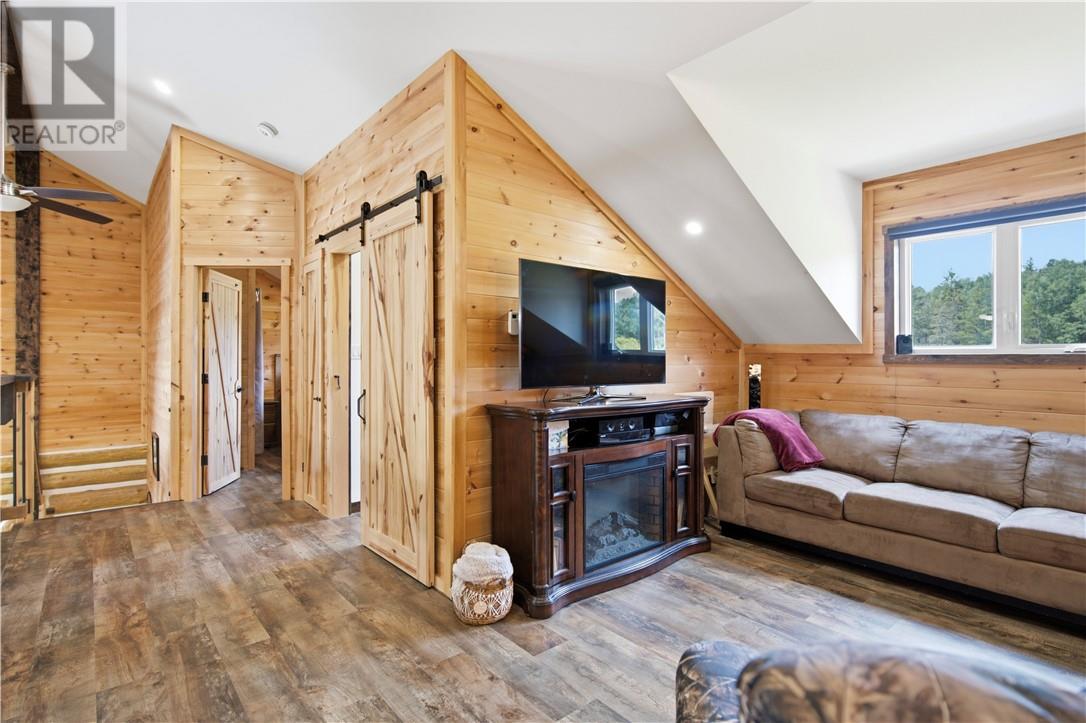 437 Maclean Road Property Photo 10