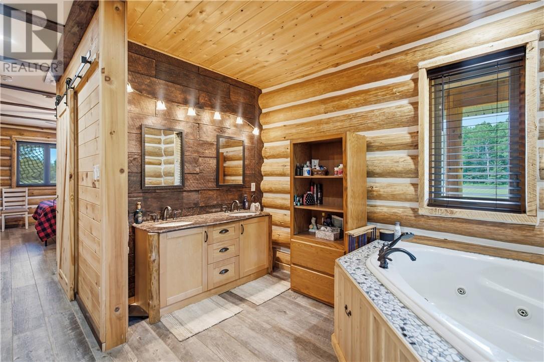 437 Maclean Road Property Photo 15