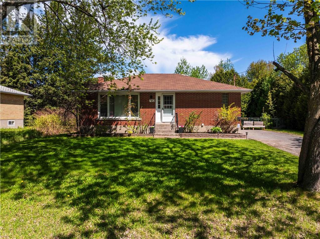 782 Robinson Drive