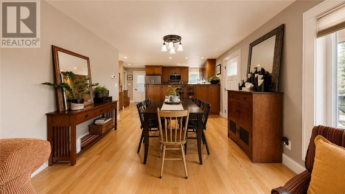 8 Mcquarrie Blvd. Property Photo 62