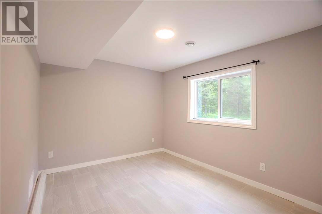 384 Old Webbwood Road Property Photo 21
