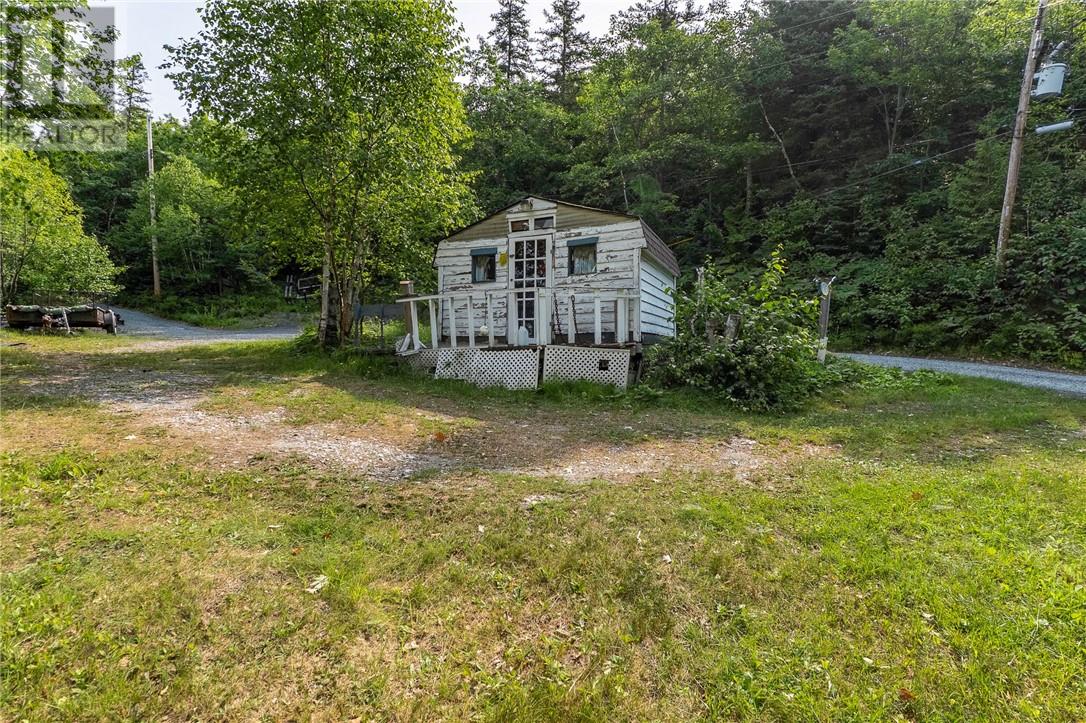 90 E Hood Road Property Photo 28