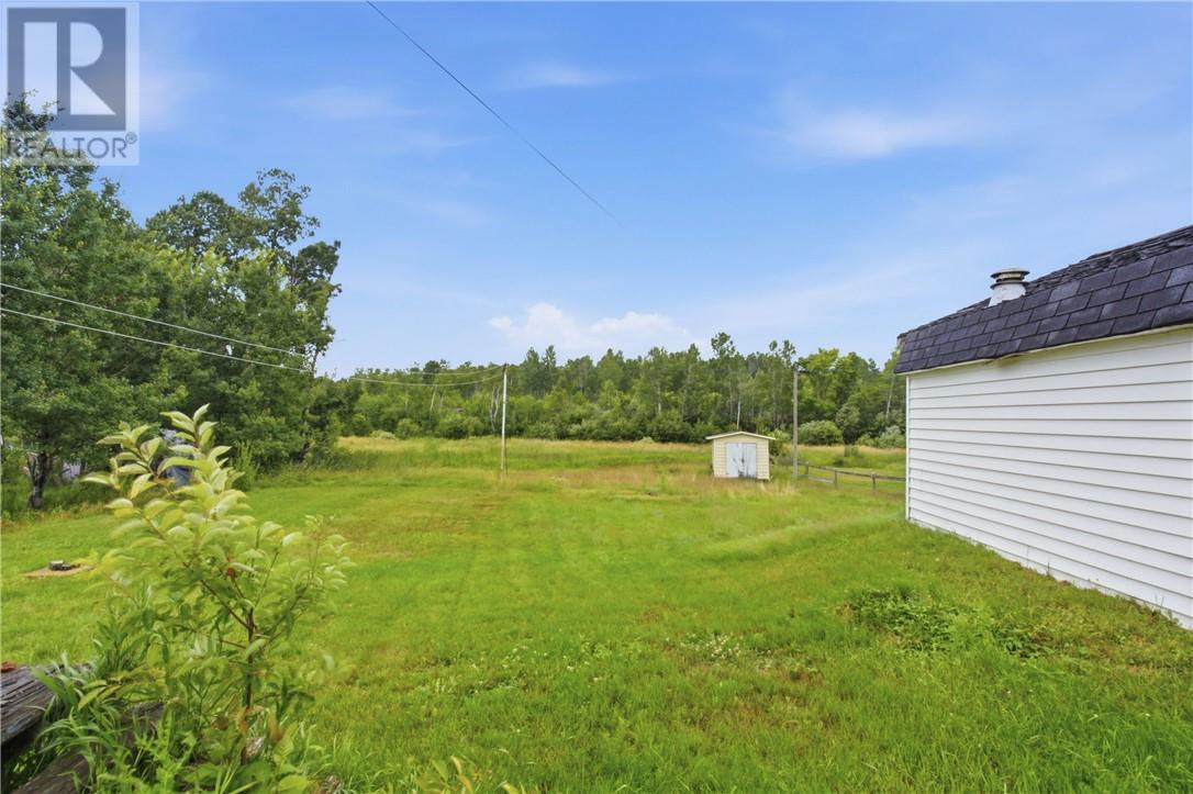 923 Highway 17 E Property Photo 9
