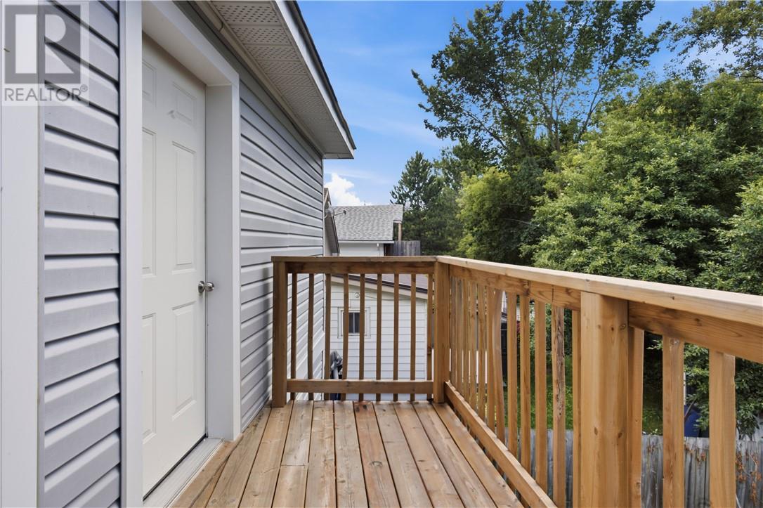 193 Dufferin Street Property Photo 16