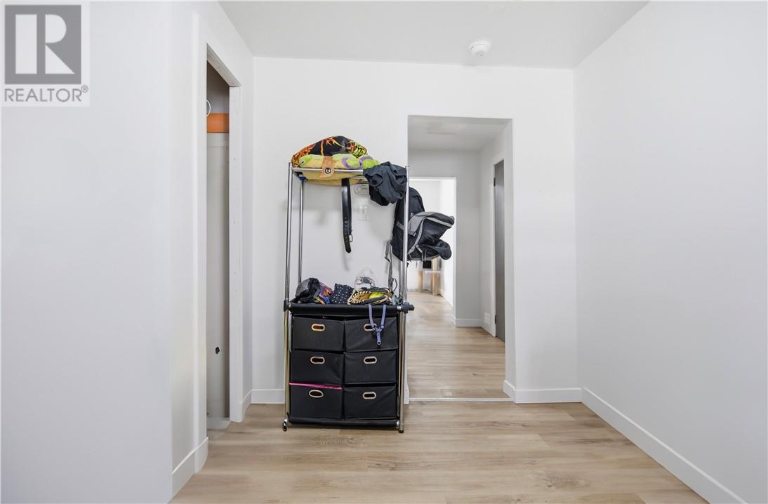 193 Dufferin Street Property Photo 30