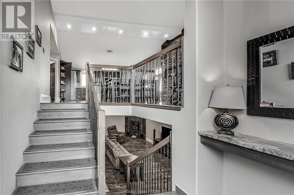 9 Rollande Street Property Photo 7