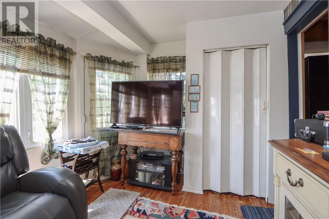 43 Morbin Road Property Photo 29
