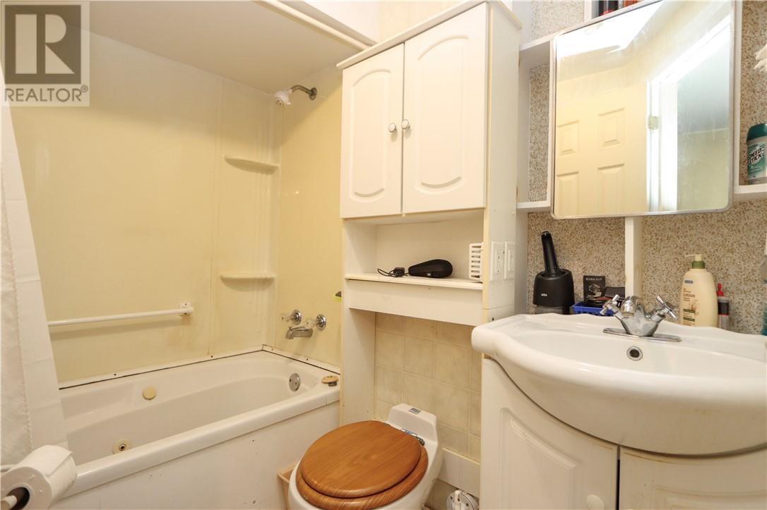 43 Morbin Road Property Photo 34
