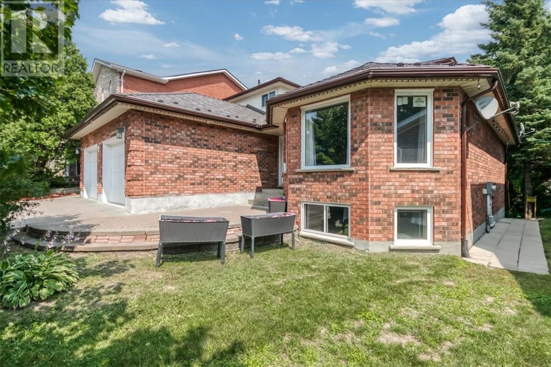 347 Moonrock Property Photo 1