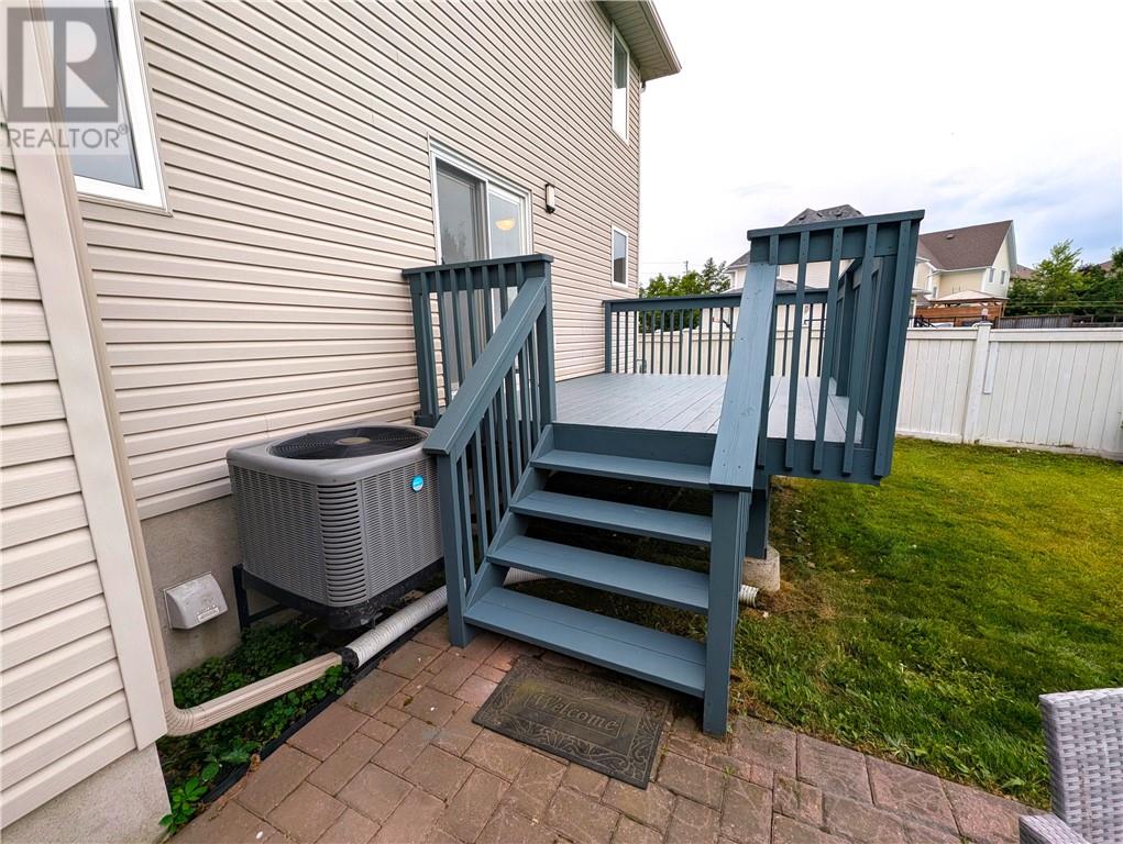 2472 Bancroft Drive Property Photo 12
