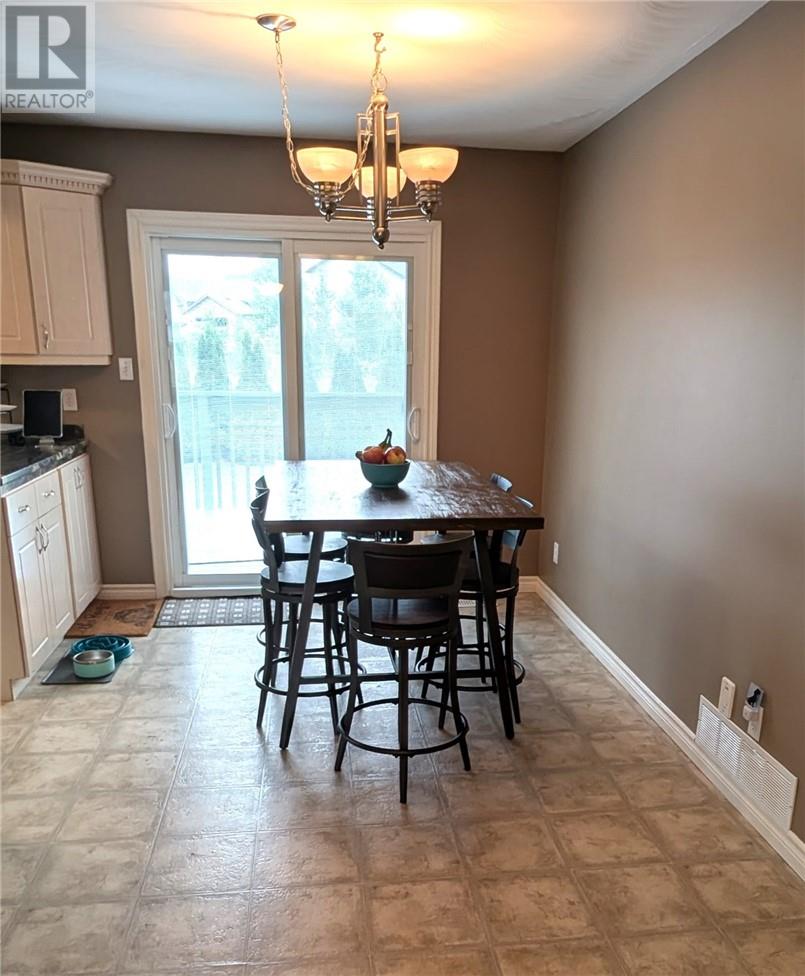 2472 Bancroft Drive Property Photo 21