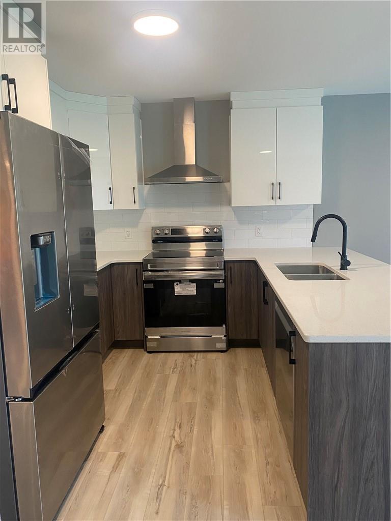 144 Meadowbrook Road Unit# Lower Unit Property Photo 3