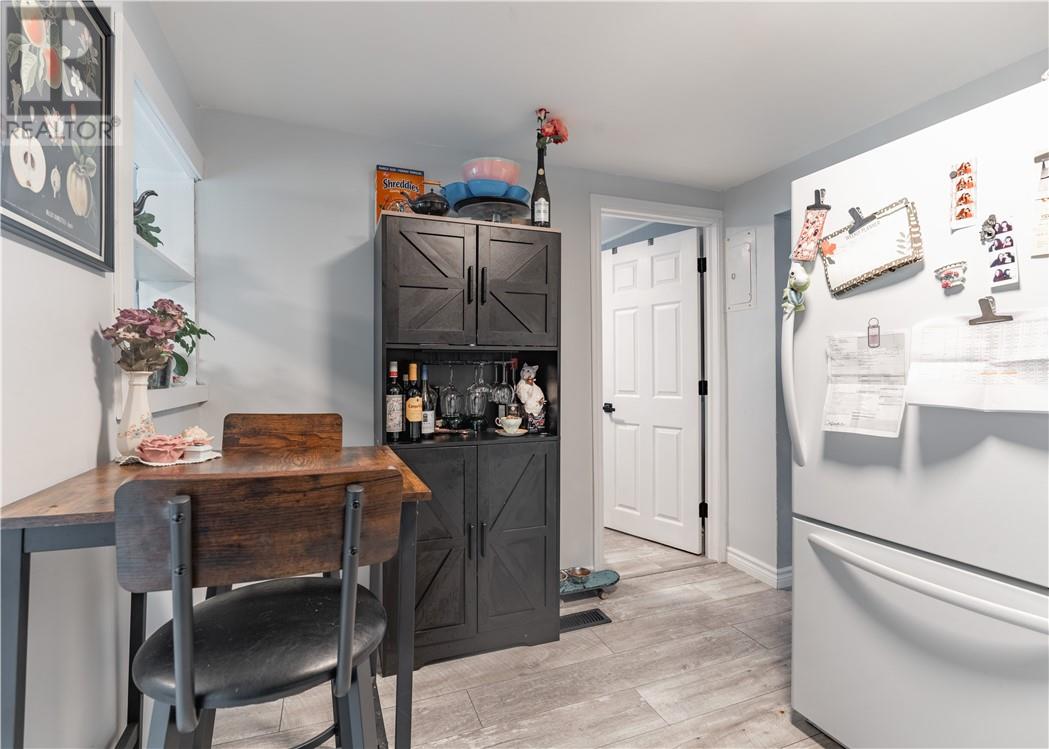 287 Van Horne Street Property Photo 18